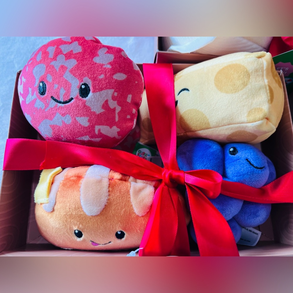 Squishy Plush charcuterie Toy Bundle -Giggle Scape - Picture 5 of 6